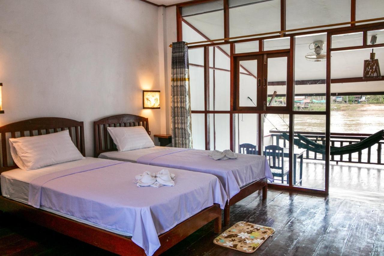 Dokchampa Guesthouse Ban Khon Ngoại thất bức ảnh